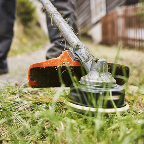 Balai-Brosse KB-KM Stihl à Vendre