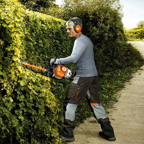 Location de taille-haie Stihl HS 82R