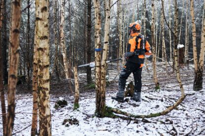 HTA 150 perche élagueuse Stil compatible avec système de batterie professionnelle Stihl AP.